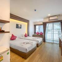 Deluxe Twin Room with Balcony