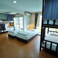 Bed in 6-Bed Mixed Dormitory Room