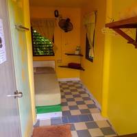 Bungalow with Patio