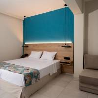 Deluxe Room (2 Adults + 1 Child)