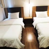 Twin Room with Private Bathroom