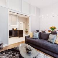 Deluxe One-Bedroom Suite | King-size bed | A/C