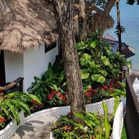 Deluxe Triple Bungalow with Sea View