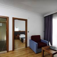 One-Bedroom Suite