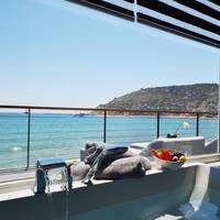 Deluxe Suite with Sea View