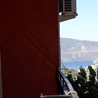 Honeymoon Room with Mountain, Sea and Balcony View from En-suite Balcony