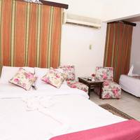 Deluxe Family Suite
