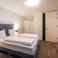 Two-Bedroom Apartment with Balcony and Lake View - Annex