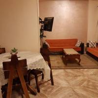 Luxury 2 bedroom Apartment - Basement Floor