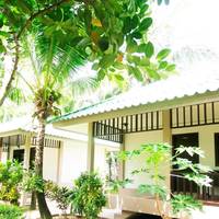 Garden Bungalow