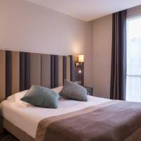Two Connecting Double Rooms