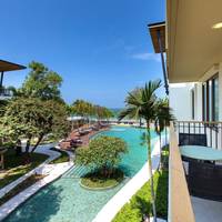 Two-Bedroom Apartment with Sea View