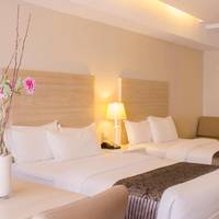 Premier Twin Room with Sea View