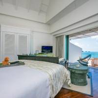 Club Ocean View Room