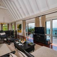 Two-Bedroom Family Villa with Ocean View