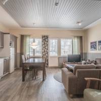 Four-Bedroom Apartment - Levin Kultarinne A3