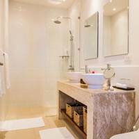 Three-Bedroom - Pool Town House