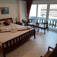 Deluxe Double Room with Bath