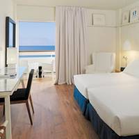 Twin Room with Sea View