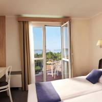 Double or Twin Room with Balcony and Sea View