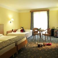 Special Offer - Family Room (2 Adults + 1 Child) with Family Halloween Package