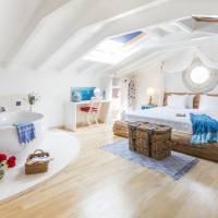 King Room with Whirlpool