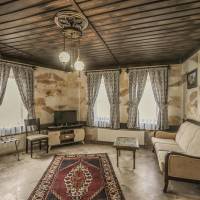  Deluxe Suite with Jakuzzi and Balcony