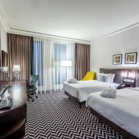 Twin Corner Room