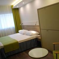 Bunk Bed Family room  (2 adults + 2 children) with Pool and Gym Access
