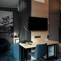 Superior Room with Pool and Gym Access