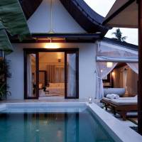 SALA Pool Villa