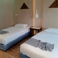 Deluxe room with Twin Bed