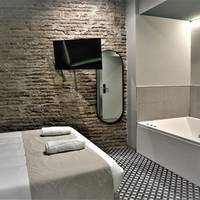 Double Room with Spa Bath
