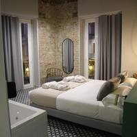 Deluxe Double Room with Spa Bath 