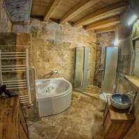 Deluxe Double Room with Bath