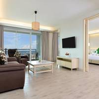 King Suite with Sea View