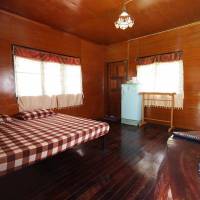 Bungalow with River View