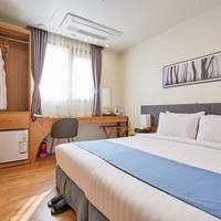 Deluxe Double Room with Bath