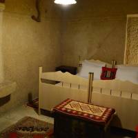 Economy Triple Room with Shared Bathroom