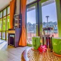 Suite with Mountain View