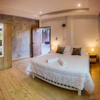 Deluxe King Suite