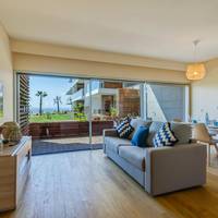Deluxe Three-Bedroom Apartment