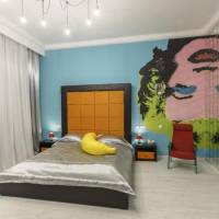 Suite with Panoramic View and Balcony (Style Andy Warhol)