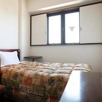 Single Room - Smoking