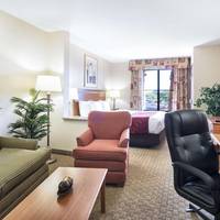 King Suite with Sofa Bed - Non-Smoking