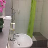 Double Room (1 Adult)