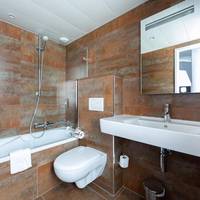Triple Room with Bath