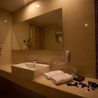Superior Twin Room with Spa Bath