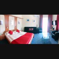 Classic Quadruple Room
