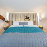Junior Suite with Terrace and Lake View